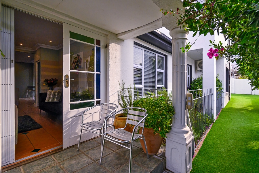 5 Bedroom Property for Sale in Claremont Western Cape